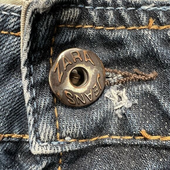 ZARA Jeans Men’s 31x32 Blue Distressed Denim Whiskering Skull Patch Grunge Punk - Picture 3 of 13